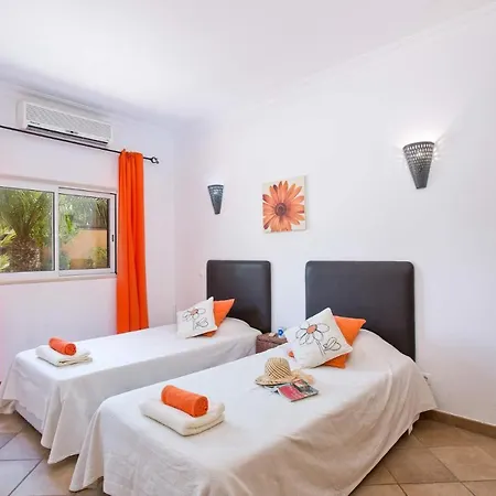 Elenor A & B, Fantastic Location Central Vale Da Parra * 기아